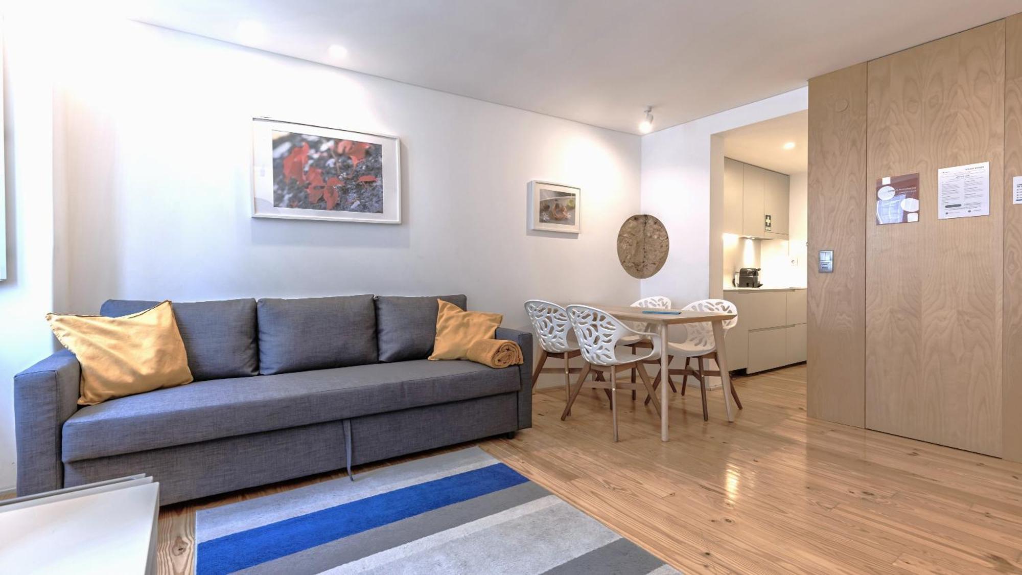 Apartment Wood And Marble 1bdr By Lovelystay *